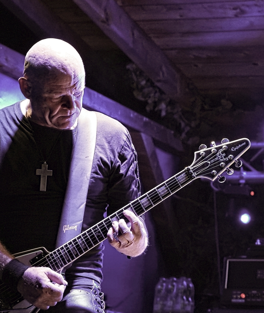 Guitars - Mike Wolf (in memoriam)