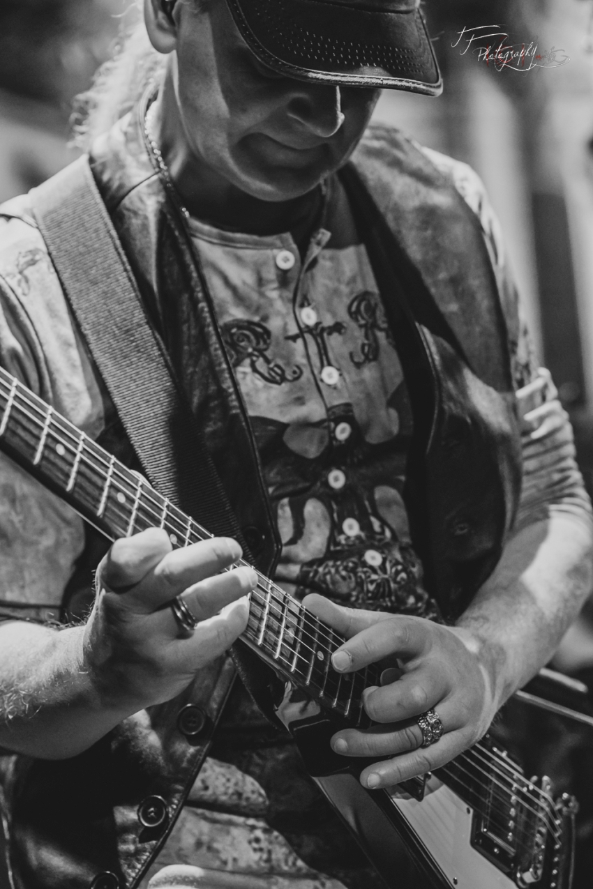 Guitars - Remus Mailat